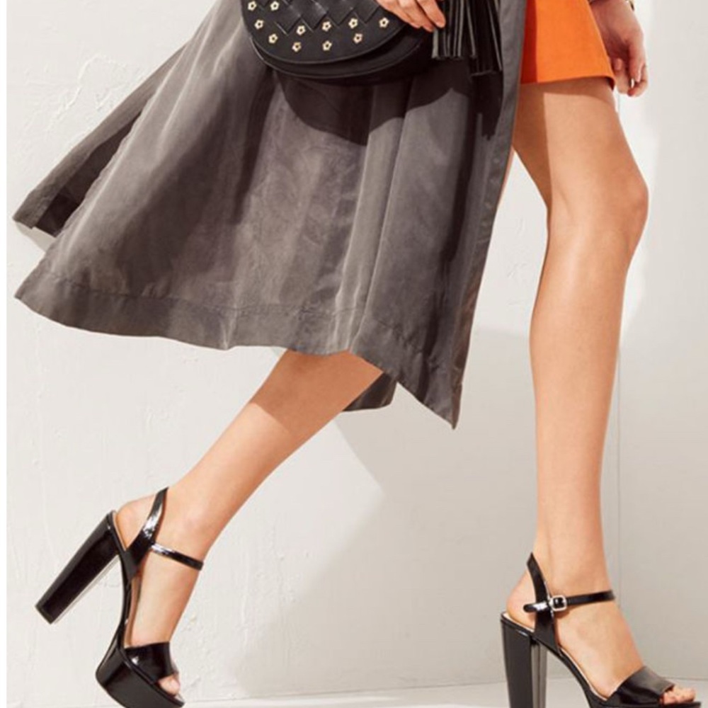 New Nine West Leather Carnation Black Le Platform